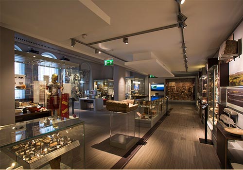 《山頂奇觀(guān)》歷史博物館的展廳裝修